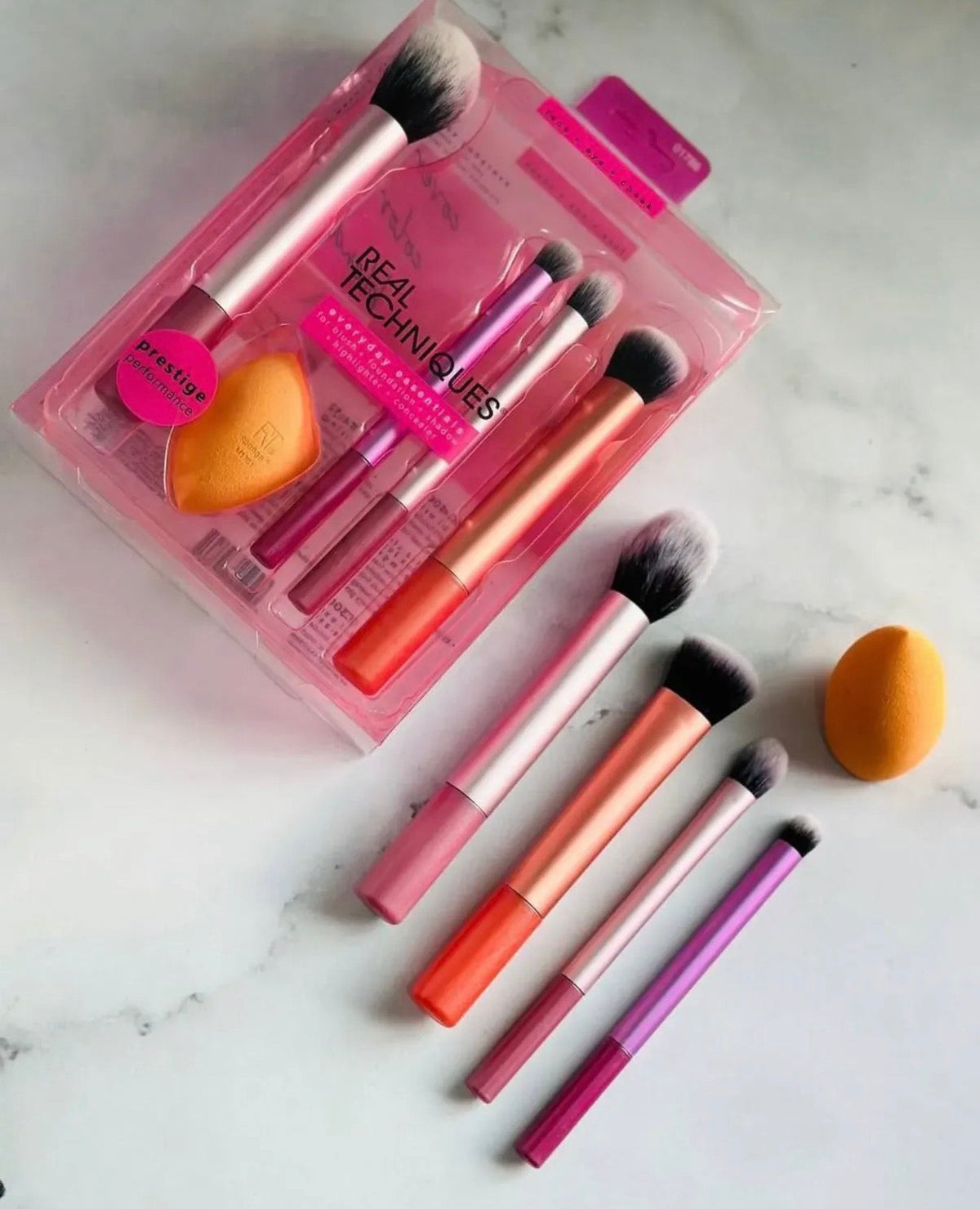 Real Techniques Premium Brush Set with Beauty Blender